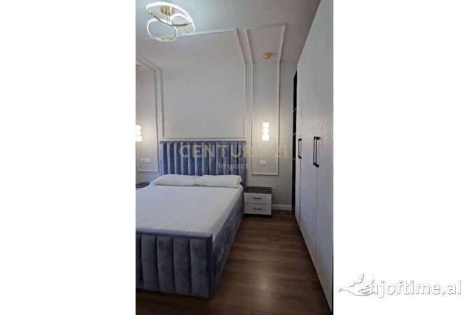 Shtepi me qera Apartament ne Tirane, 1+1, Mobilimi E mobiluar, Pagesa 800  Euro.