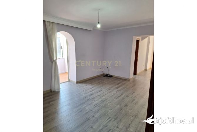 Shtepi ne shitje 2+1 ne Tirane - 210,000 Euro
