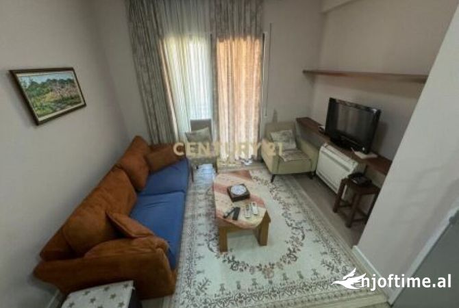 House for Rent 1+1 in Tirana - 620 Euro