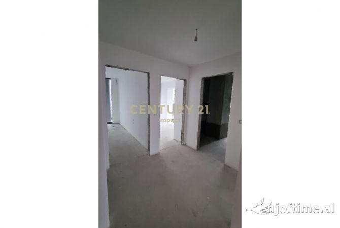 Shtepi ne shitje 3+1 ne Tirane - 641,000 Euro