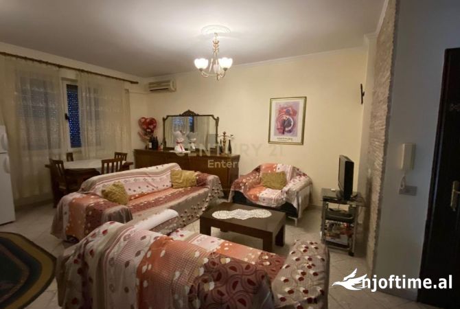 Shtepi ne shitje 2+1 ne Tirane - 192,000 Euro