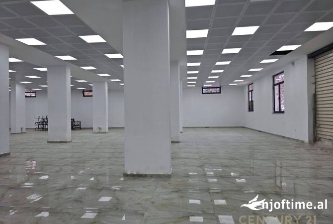Ambient biznesi me qera 1+1 ne Tirane - 4,500 Euro