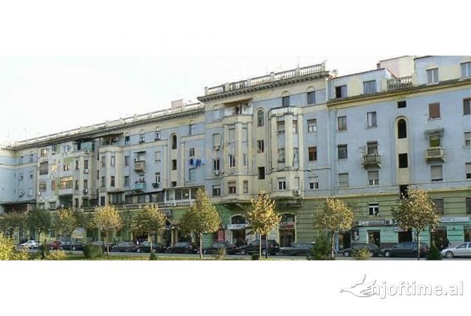 Ambient biznesi me qera 1+1 ne Tirane - 800 Euro