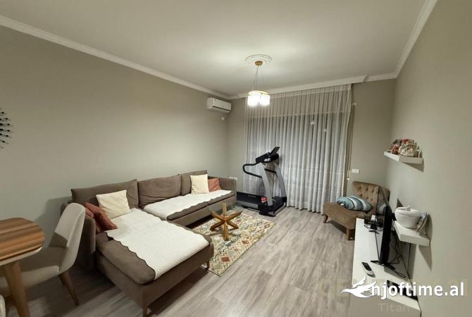 Shtepi ne shitje 1+1 ne Tirane - 135,000 Euro