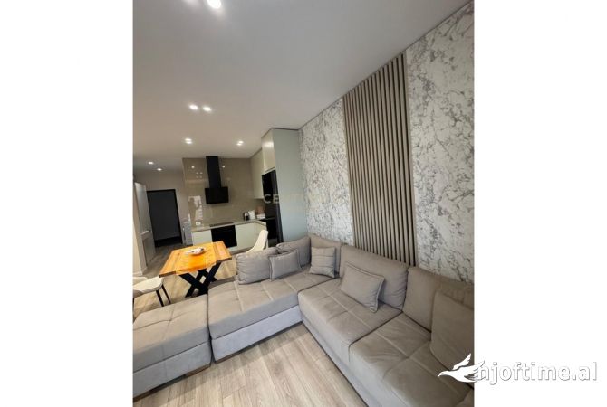 Shtepi ne shitje 2+1 ne Vlore - 230,000 Euro