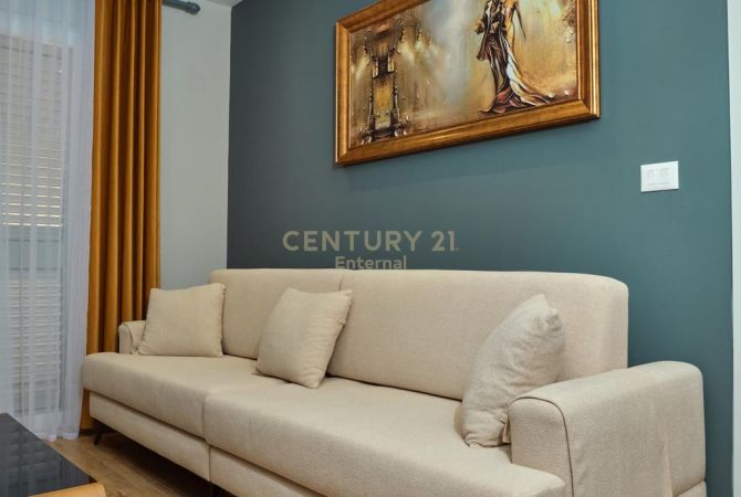 Shtepi ne shitje Apartament ne Tirane, 1+1, Mobilimi E mobiluar, Pagesa 173,000  Euro.