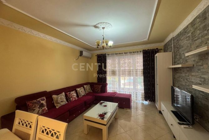 Shtepi me qera 1+1 ne Tirane - 450 Euro
