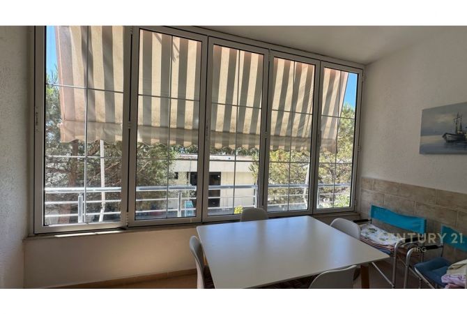 Shtepi ne shitje Apartament ne Durres, 1+1, Mobilimi E mobiluar, Pagesa 182,000  Euro.