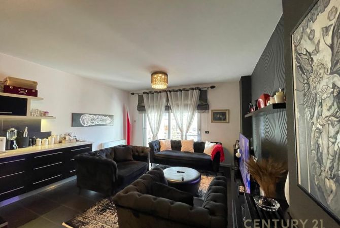 House for Sale 2+1 in Tirana - 490,000 Euro