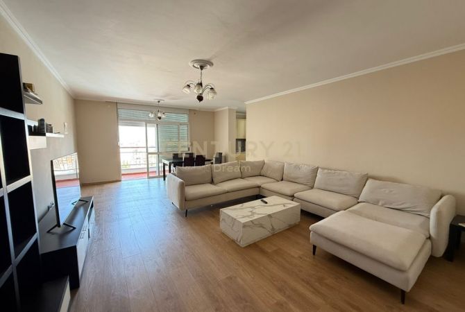 House for Sale 3+1 in Tirana - 425,000 Euro