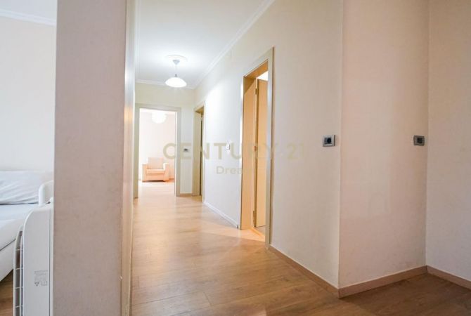 House for Sale 3+1 in Tirana - 425,000 Euro