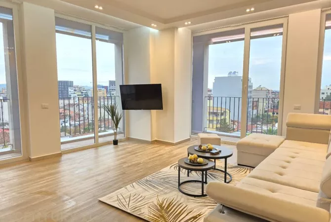 Shtepi me qera 2+1 ne Tirane - 1,200 Euro