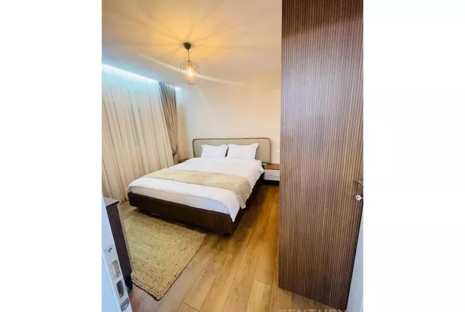 Shtepi me qera 2+1 ne Tirane - 700 Euro