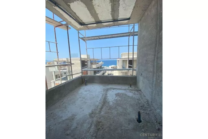 Shtepi ne shitje Apartament ne Sarande, 1+1, Mobilimi Bosh, pa mobiluar, Pagesa 157,412  Euro.