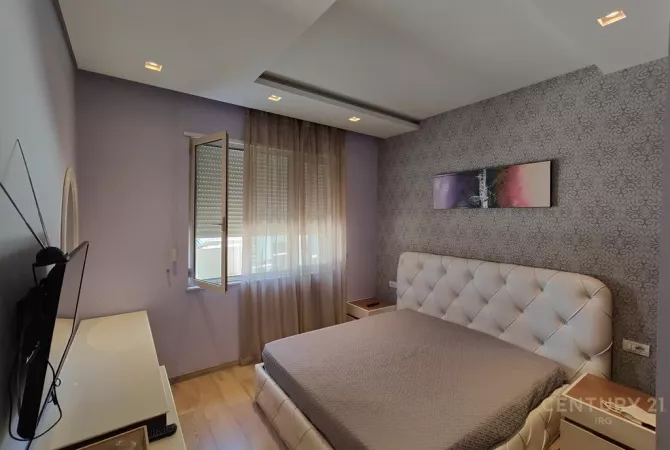 Shtepi me qera 3+1 ne Tirane - 900 Euro