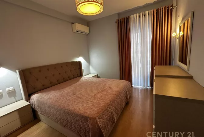 Shtepi me qera Apartament ne Tirane, 1+1, Mobilimi E mobiluar, Pagesa 500  Euro.
