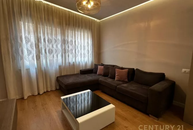 Shtepi me qera 1+1 ne Tirane - 500 Euro