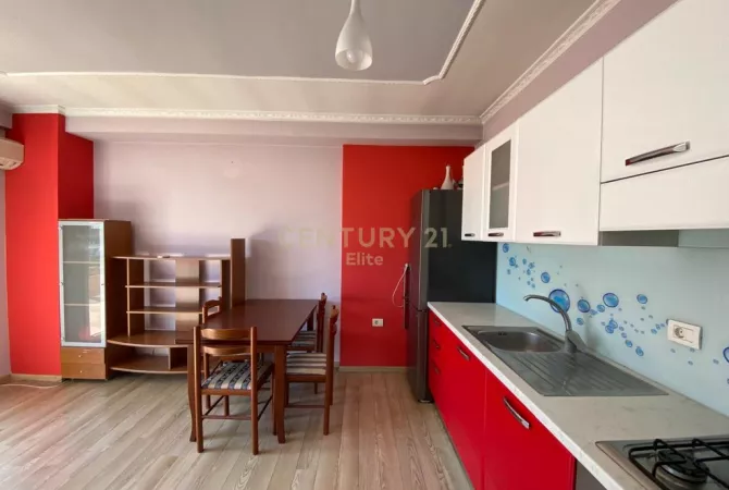 Shtepi ne shitje 1+1 ne Tirane - 90,000 Euro