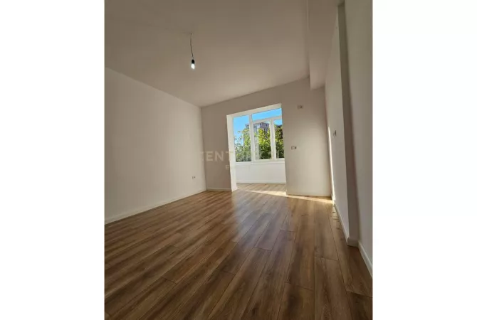 Shtepi ne shitje 1+1 ne Tirane - 137,000 Euro