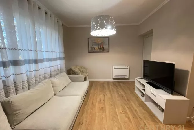 Shtepi me qera 2+1 ne Tirane - 600 Euro