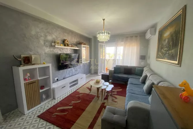 Shtepi ne shitje 2+1 ne Tirane - 105,000 Euro