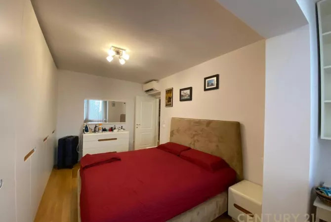 Shtepi me qera Apartament ne Tirane, 2+1, Mobilimi E mobiluar, Pagesa 800  Euro.