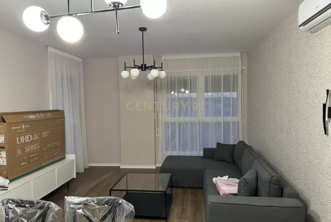Shtepi me qera 2+1 ne Tirane - 800 Euro