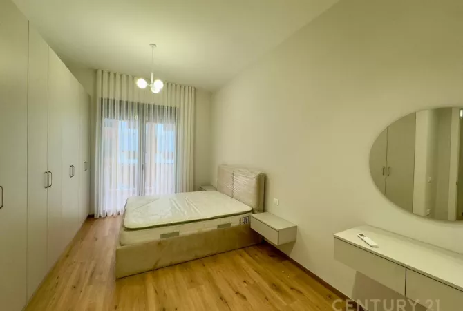 Shtepi me qera Apartament ne Tirane, 2+1, Mobilimi E mobiluar, Pagesa 1,400  Euro.