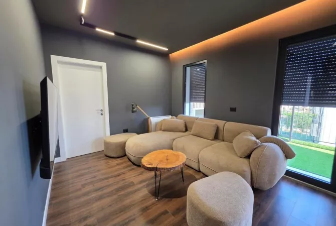 Shtepi ne shitje 2+1 ne Tirane - 500,000 Euro