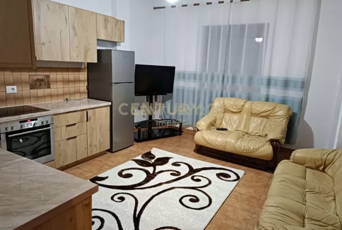 House for Rent 4+1 in Tirana - 550 Euro
