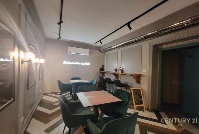 Ambient biznesi me qera 1+1 ne Tirane - 2,000 Euro