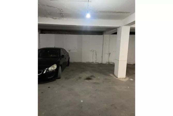 Ambient biznesi ne shitje 4+1 ne Tirane - 23,000 Euro