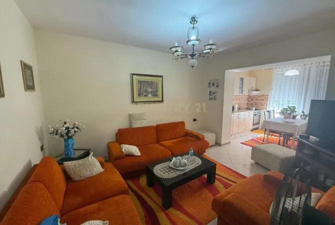 Shtepi ne shitje 3+1 ne Tirane - 155,000 Euro