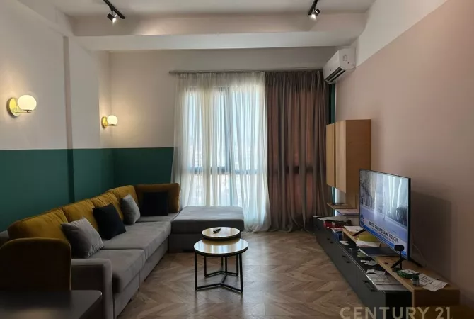 Shtepi me qera 1+1 ne Tirane - 800 Euro