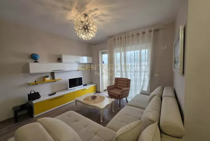 Casa in affitto 2+1 a Tirana - 800 Euro