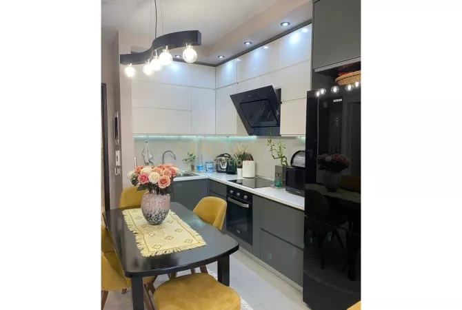 Shtepi me qera 1+1 ne Tirane - 1,000 Euro