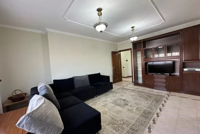 Shtepi me qera 3+1 ne Tirane - 850 Euro