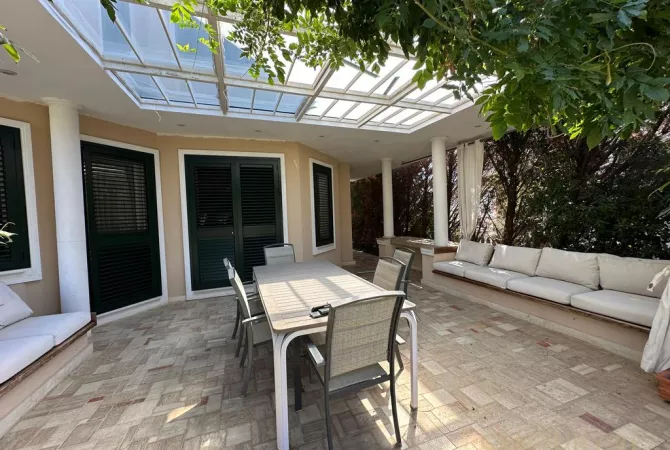 Shtepi me qera 4+1 ne Tirane - 3,300 Euro