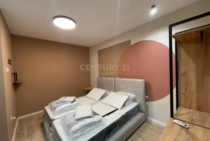 Shtepi me qera Garsoniere ne Tirane - 800 Euro
