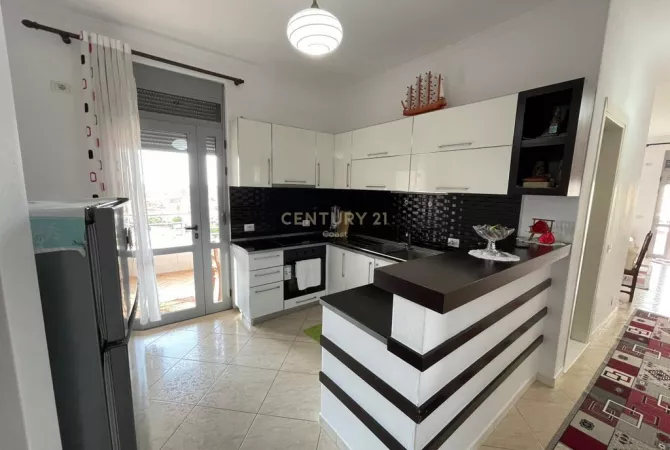 Shtepi ne shitje 3+1 ne Vlore - 195,000 Euro