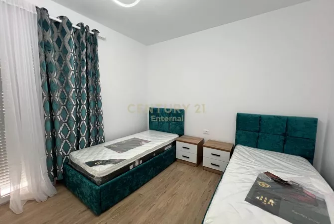 Shtepi me qera Apartament ne Tirane, 2+1, Mobilimi E mobiluar, Pagesa 1,500  Euro.