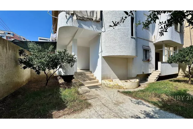 Casa in vendita 2+1 a Tirana - 190,000 Euro