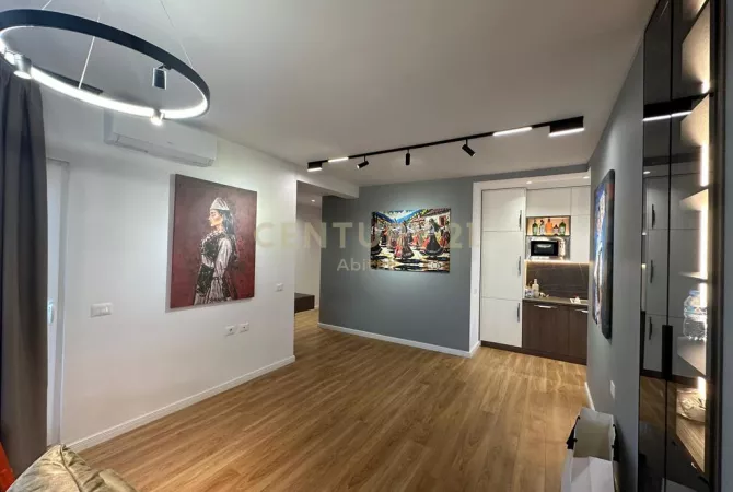 Casa in affitto 2+1 a Tirana - 980 Euro