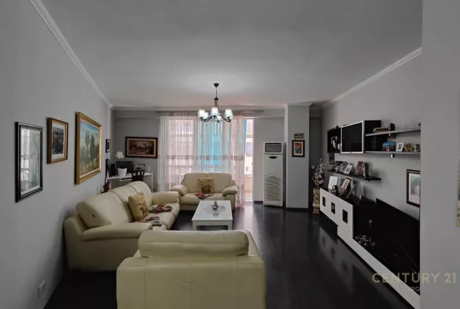 Shtepi ne shitje 2+1 ne Tirane - 164,000 Euro