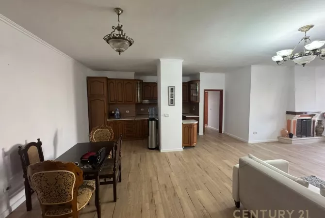 Shtepi ne shitje 3+1 ne Tirane - 300,000 Euro