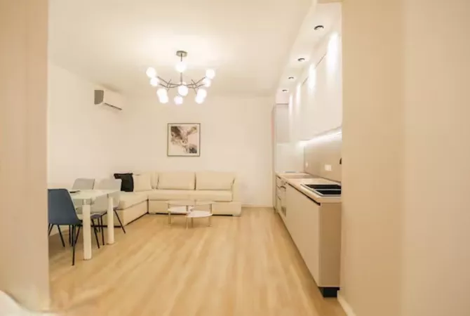 Shtepi me qera 2+1 ne Tirane - 750 Euro