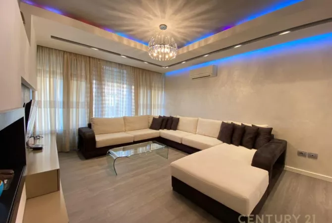 Shtepi me qera 2+1 ne Tirane - 1,500 Euro