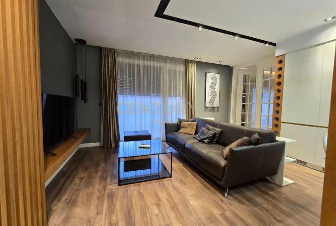 House for Rent 2+1 in Tirana - 1,500 Euro