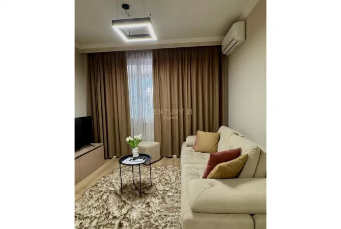 Shtepi me qera 1+1 ne Tirane - 850 Euro