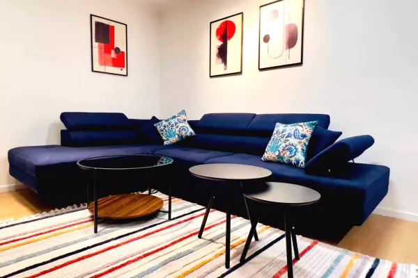 Shtepi me qera 2+1 ne Tirane - 1,180 Euro